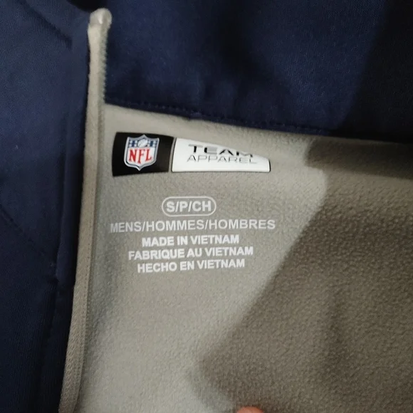 NFL Jacket - Picture 7 of 9